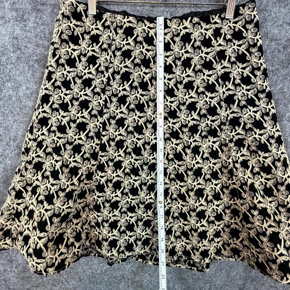 Axcess A-Line Skirt Womens 10 Black Tan Embroidered Floral Y2K Party Office Chic